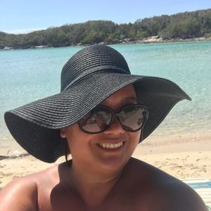 Meet your Posher, Daniella